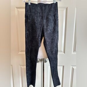 Danskin Charcoal Snakeskin Leggings